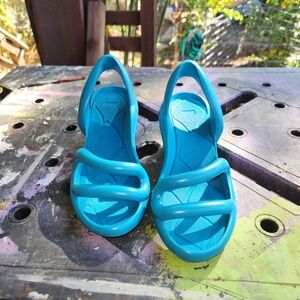 POPPIN' Camper Kobarah EVA Heels Discontinued Color 39